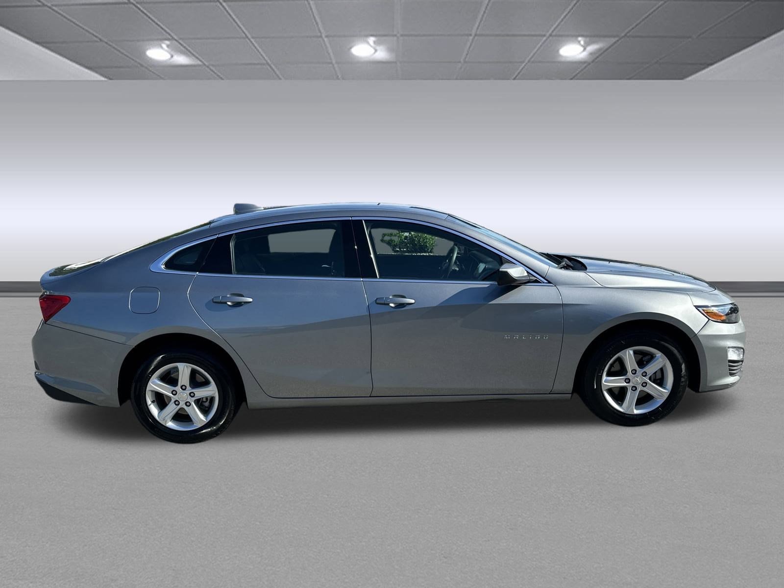 Used 2024 Chevrolet Malibu 1LT with VIN 1G1ZD5ST0RF114700 for sale in Griffin, GA