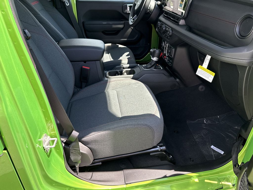 2025 Jeep Gladiator Rubicon - Photo 13