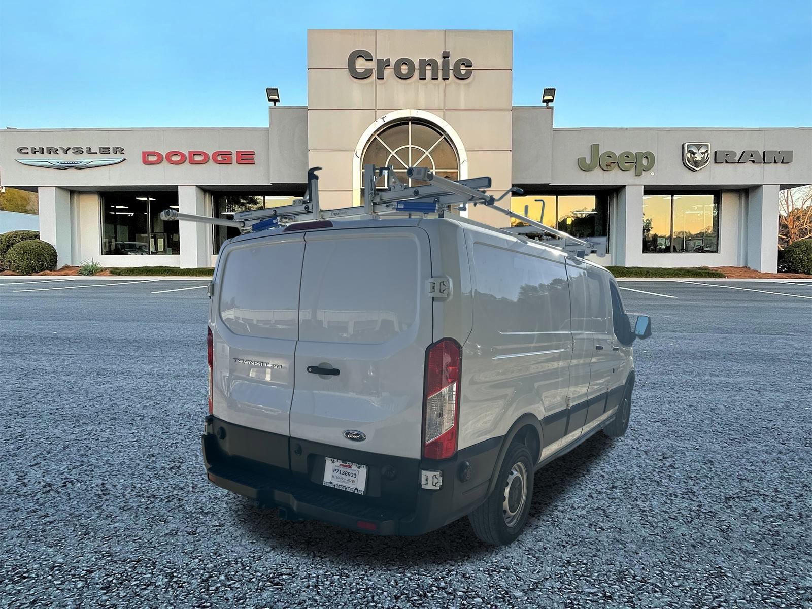 2019 Ford Transit Cargo Van photo 3