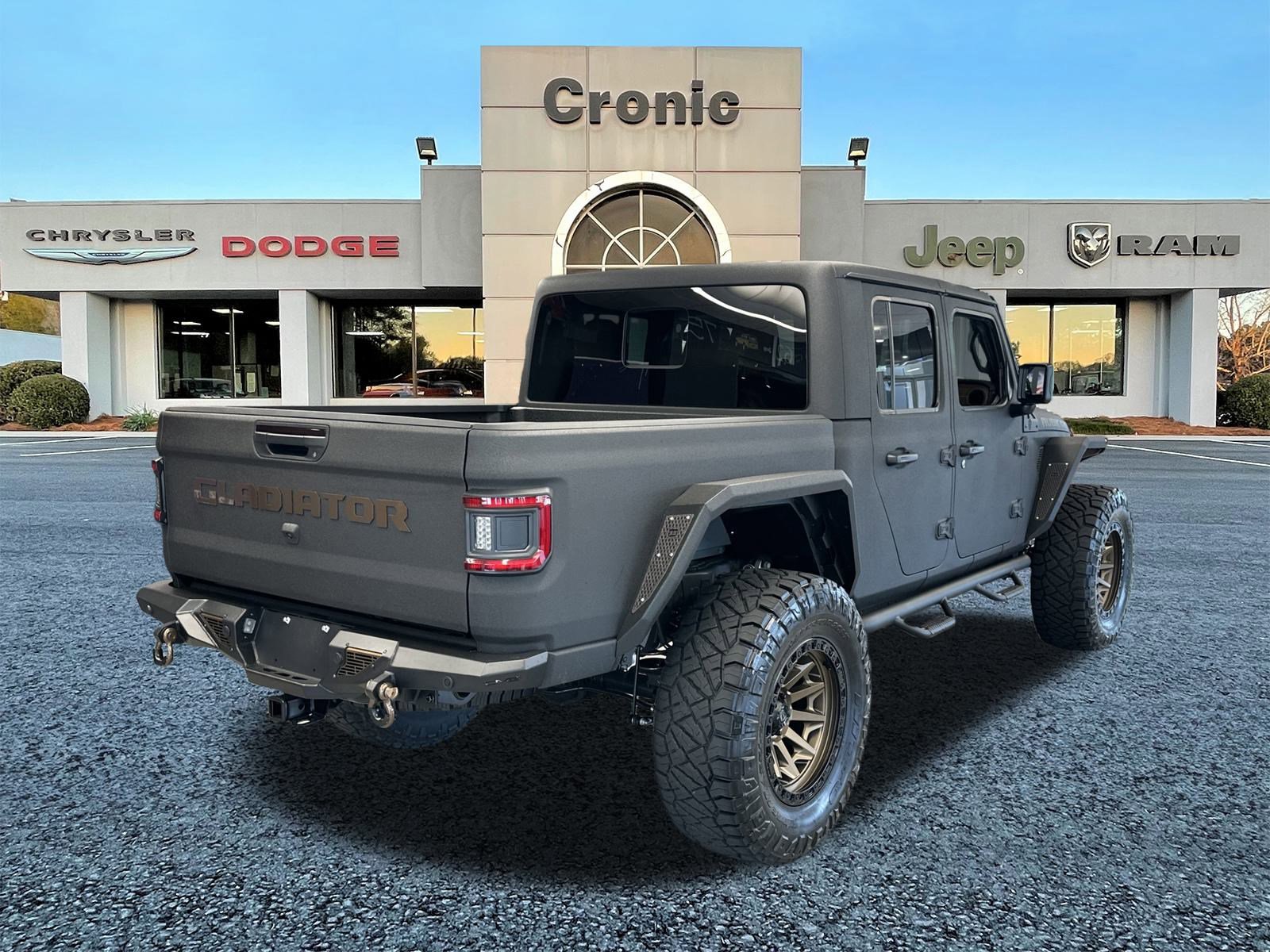 2024 Jeep Gladiator Rubicon photo 3
