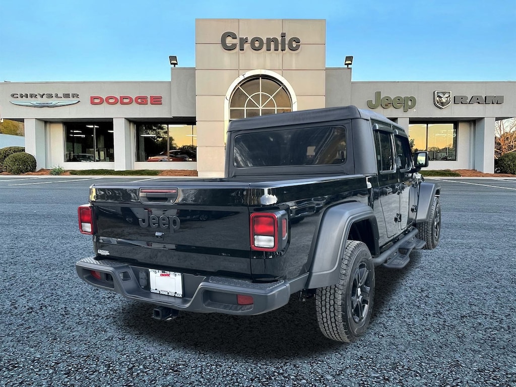 Used 2021 Jeep Gladiator Sport Crew Cab Pickup