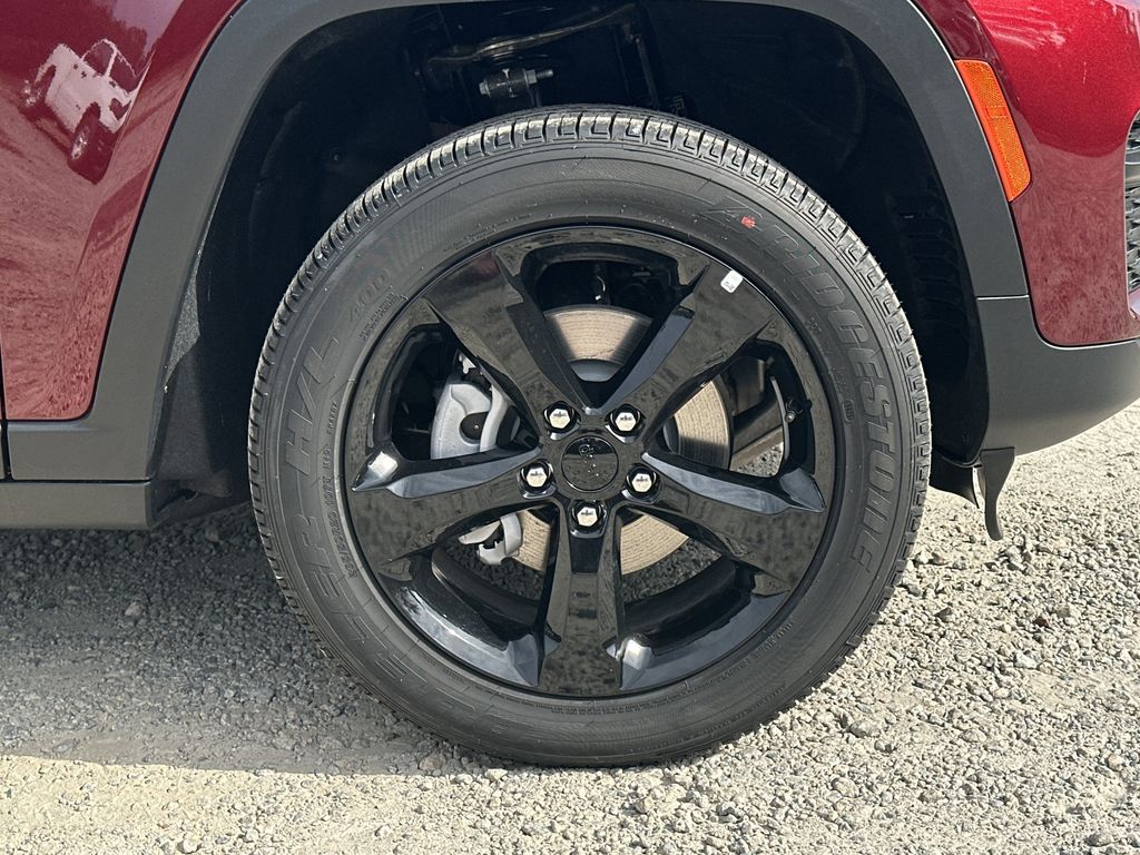 2025 Jeep Grand Cherokee Altitude - Photo 12