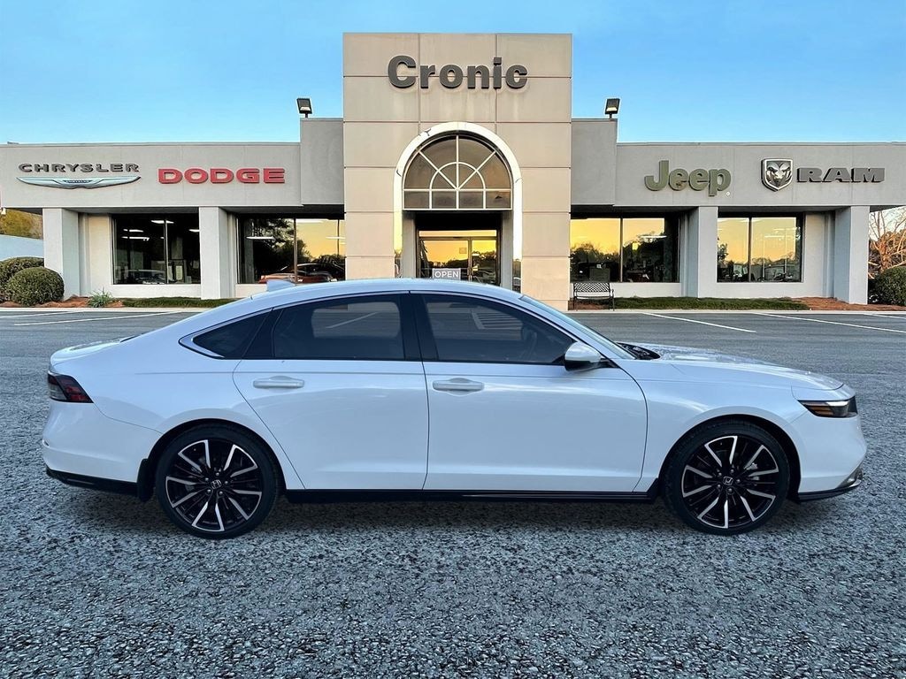 Used 2023 Honda Accord Hybrid Touring Sedan