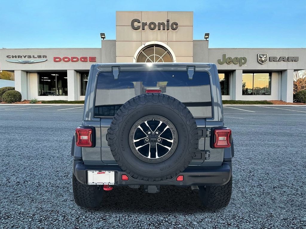 Used 2024 Jeep Wrangler Rubicon X Sport Utility