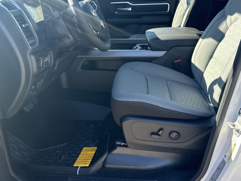 2026 RAM 1500 Big Horn/Lone Star - Photo 7