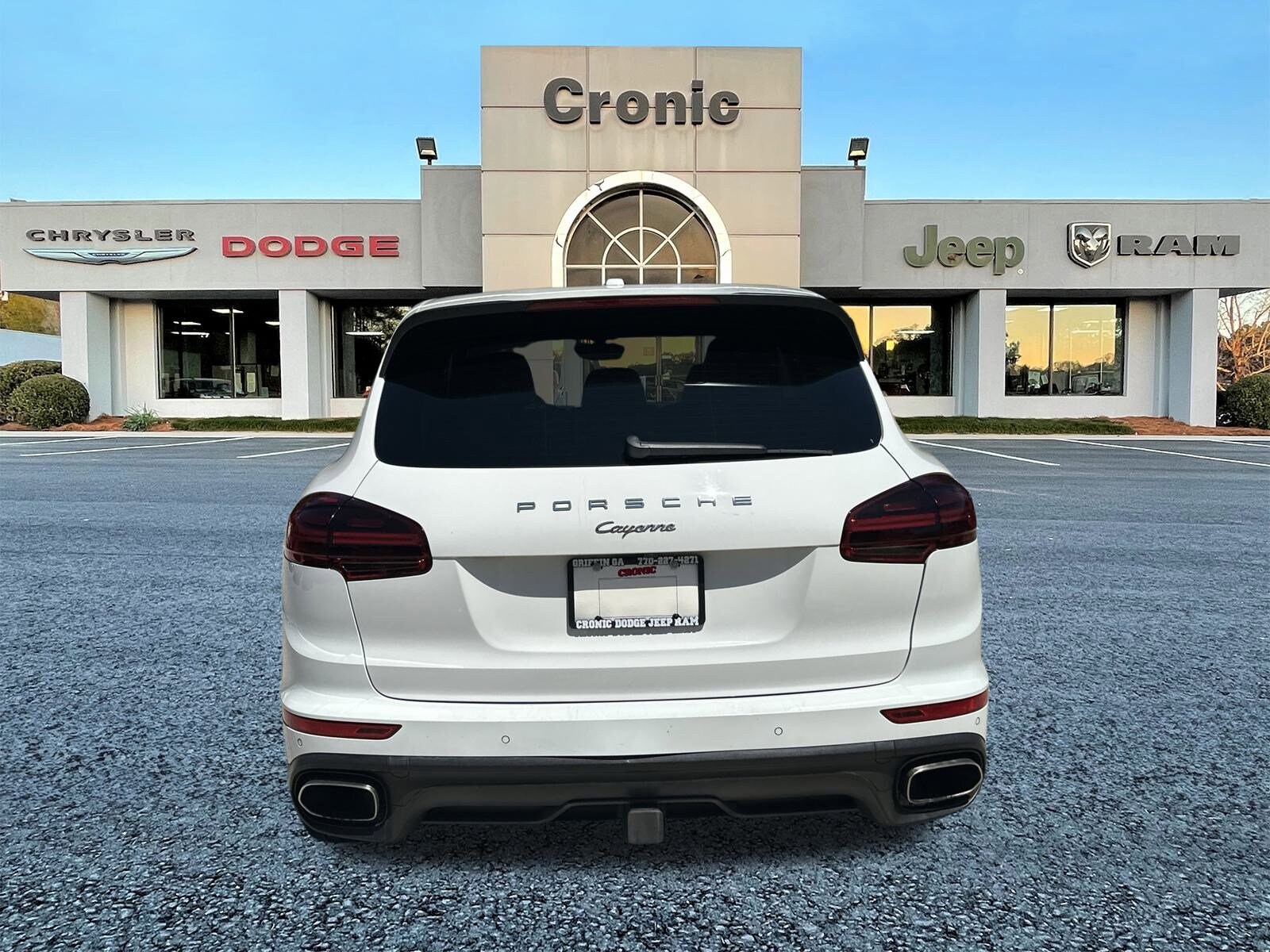 2018 Porsche Cayenne Platinum Edition photo 4