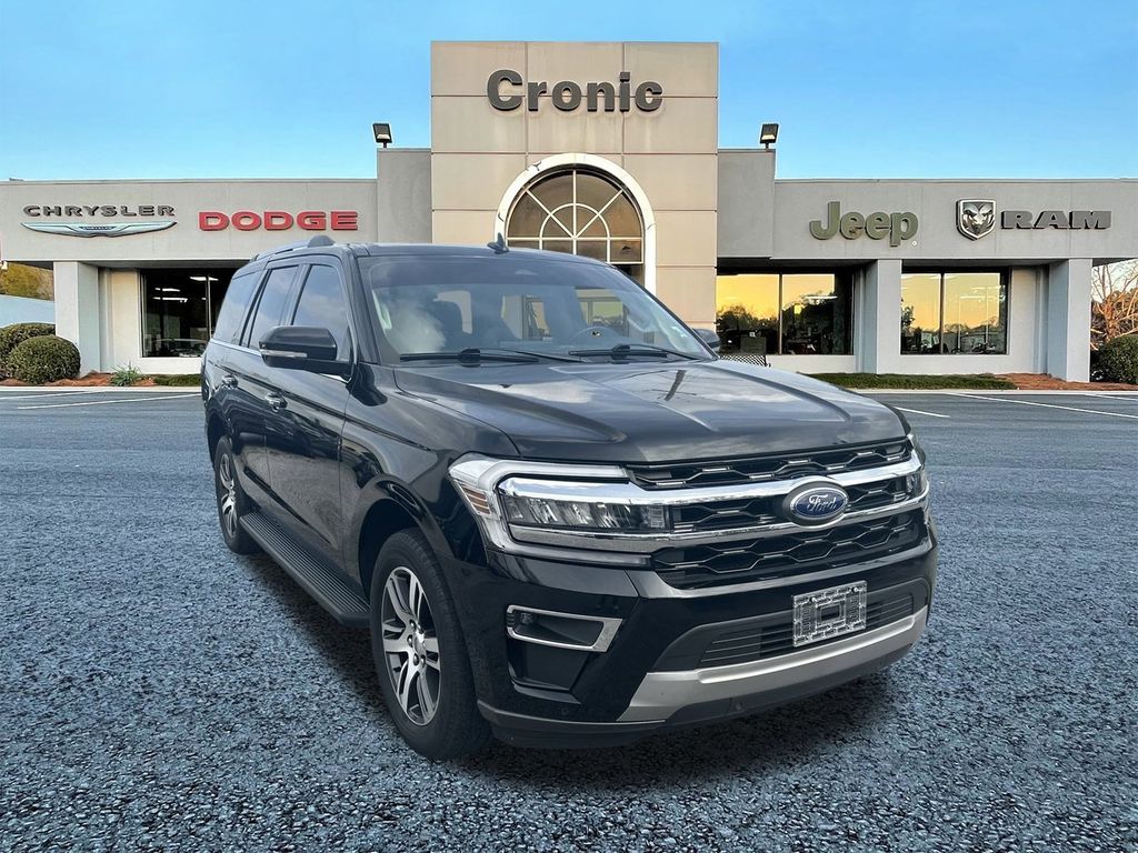 2024 Ford Expedition Limited's photo