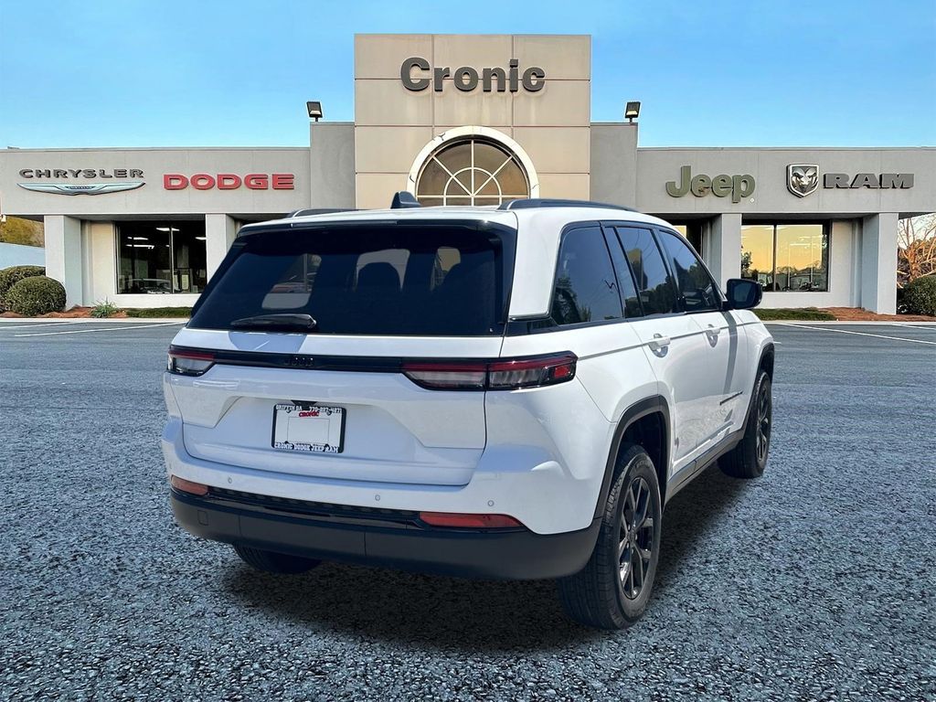 2025 Jeep Grand Cherokee Altitude - Photo 3
