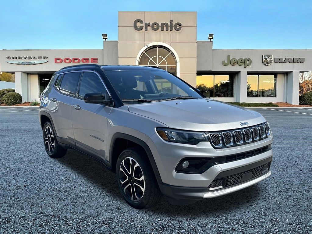 2023 Jeep Compass Limited 4X4's photo