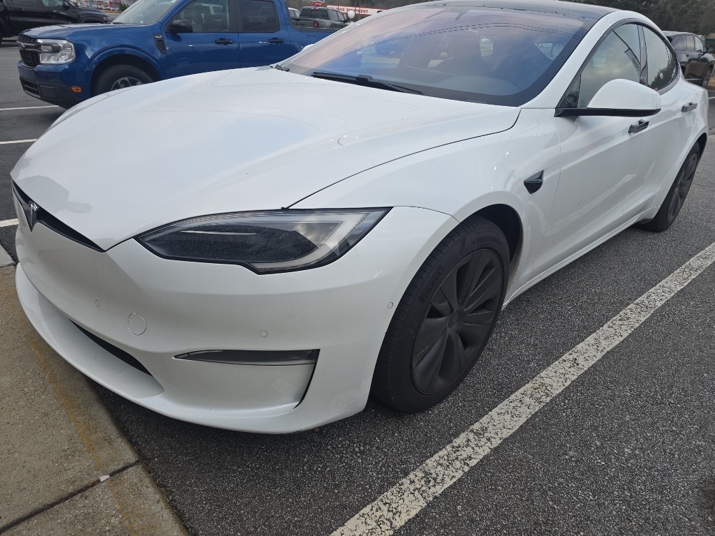 2022 Tesla Model S Plaid