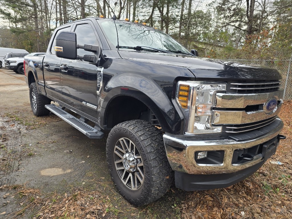 2019 Ford F-250 Super Duty Lariat's photo