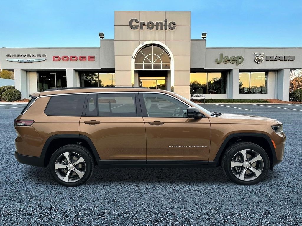 New 2026 Jeep Grand Cherokee L Limited Sport Utility