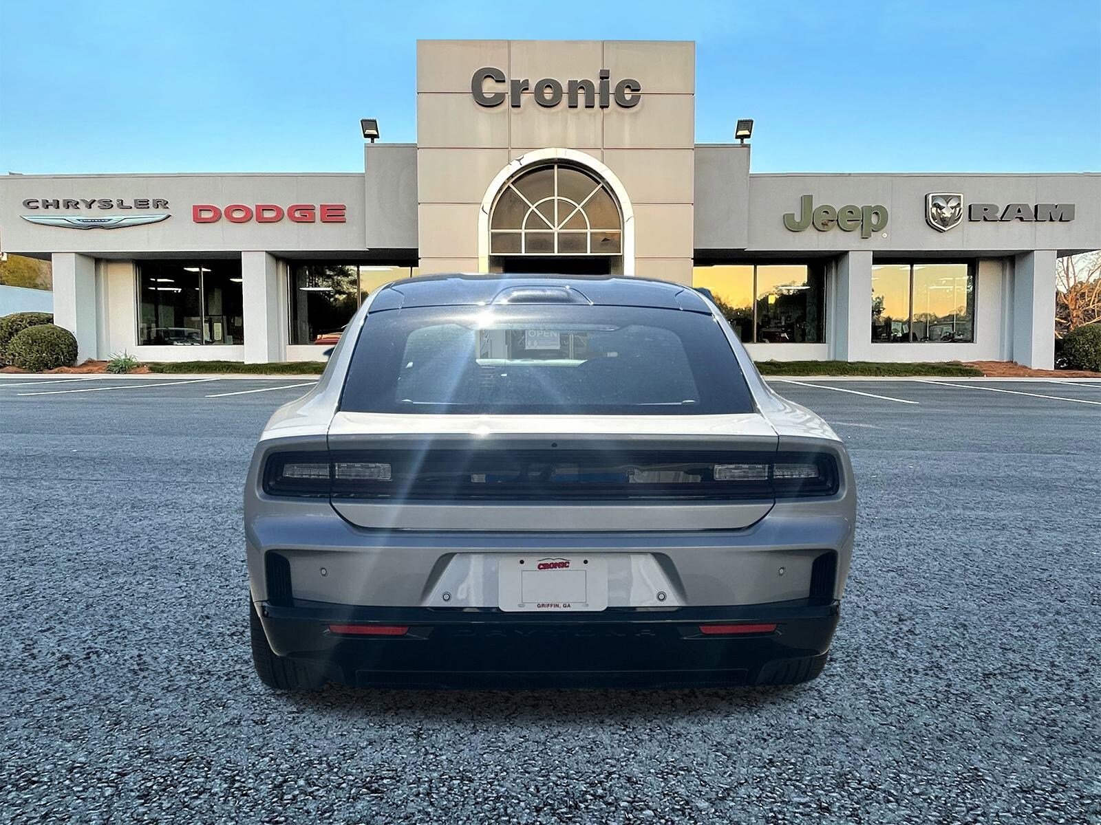 2025 Dodge Charger R/T Daytona photo 4