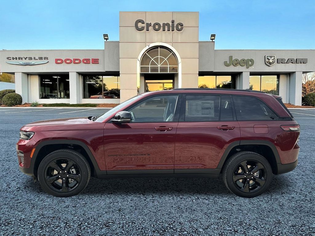 2025 Jeep Grand Cherokee Altitude - Photo 6