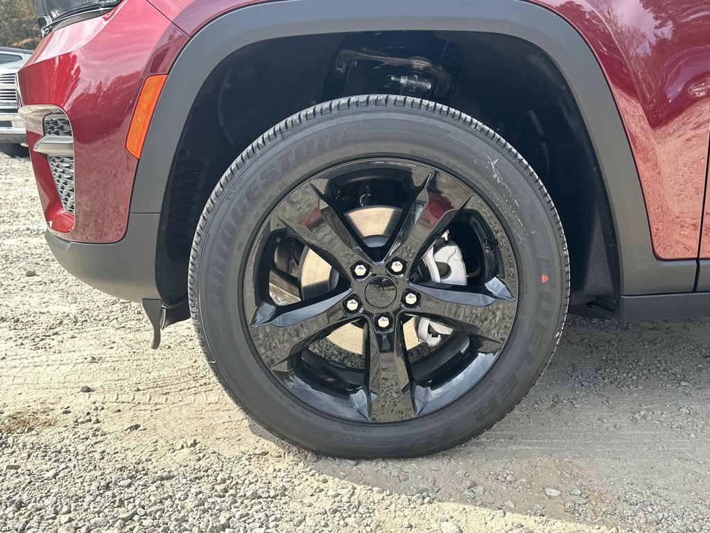 2025 Jeep Grand Cherokee Altitude - Photo 11
