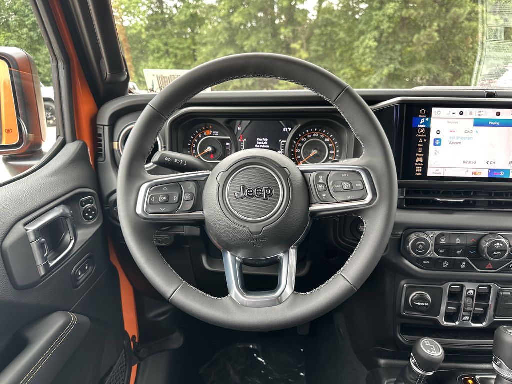 2025 Jeep Wrangler 4-Door Sahara - Photo 23