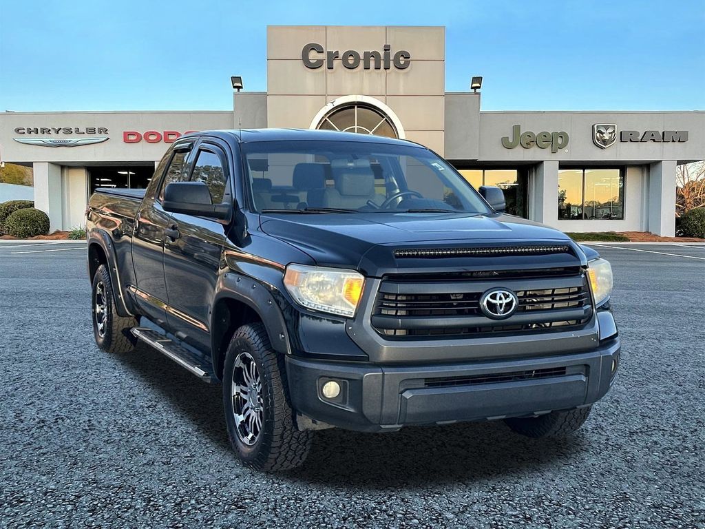 2015 Toyota Tundra SR
