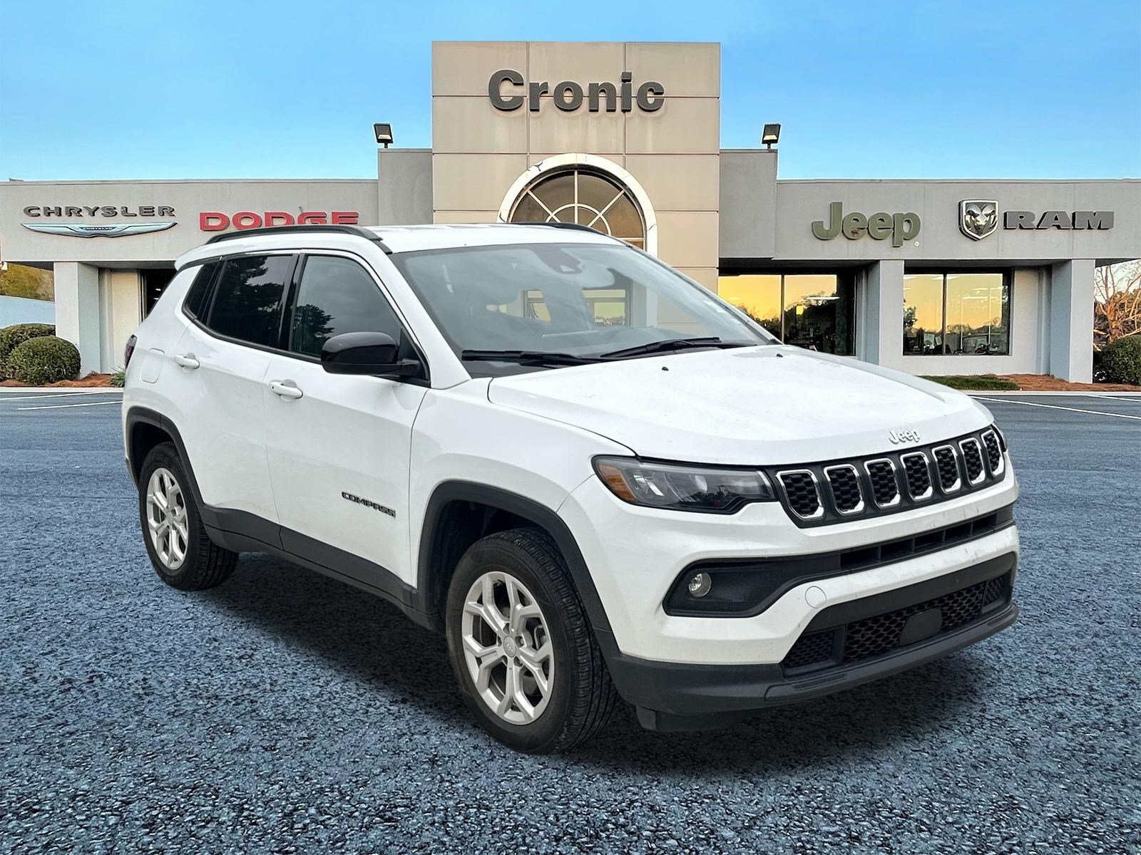 Used 2024 Jeep Compass Latitude with VIN 3C4NJDBN0RT138947 for sale in Griffin, GA