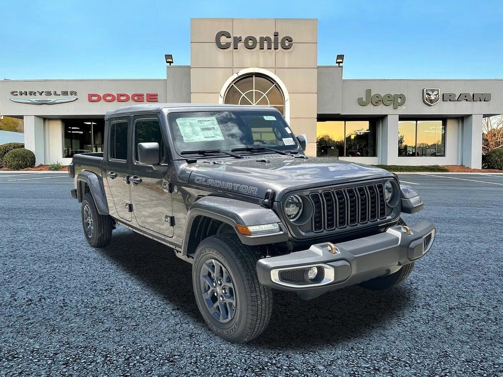2026 Jeep Gladiator 85th Anniversary Edition Auto's photo