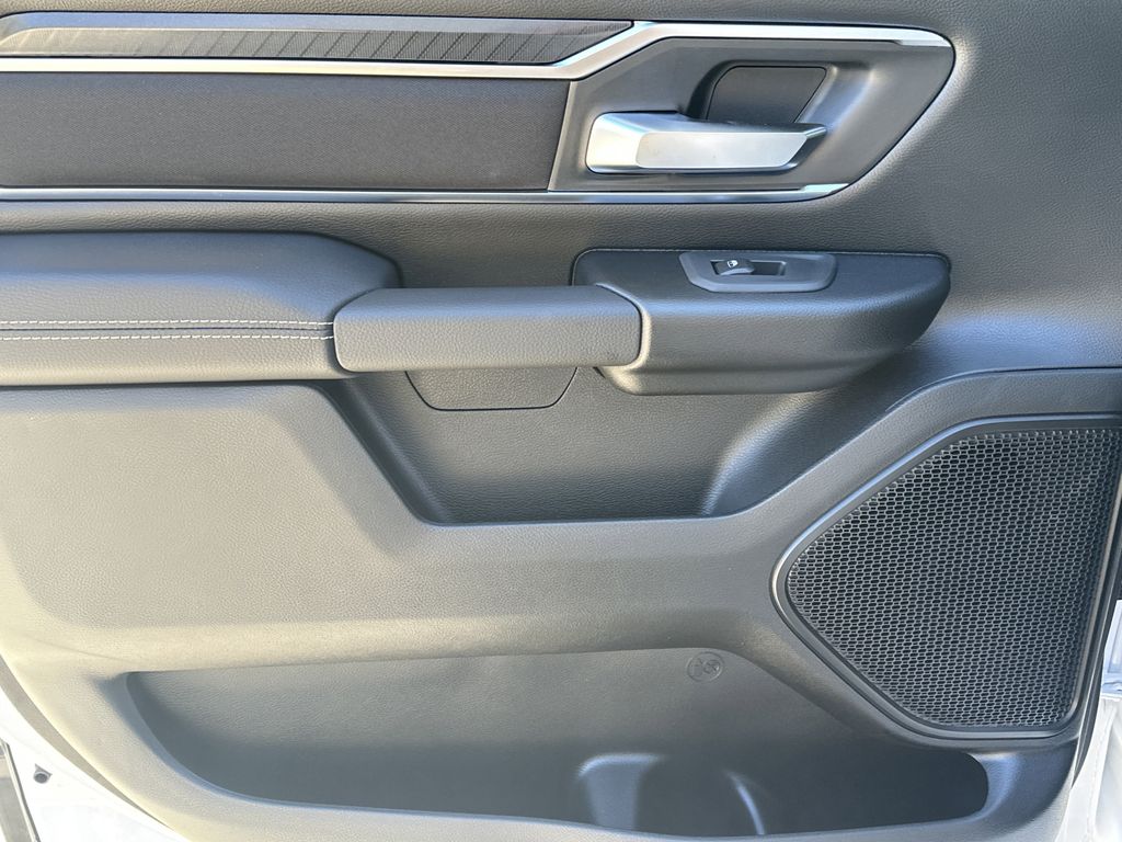 2026 RAM 1500 Big Horn/Lone Star - Photo 20
