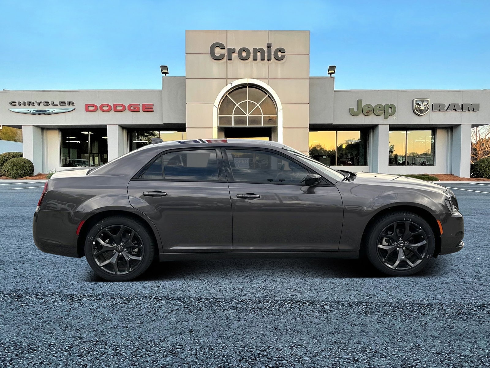 Used 2023 Chrysler 300 Touring with VIN 2C3CCAAG8PH589993 for sale in Griffin, GA