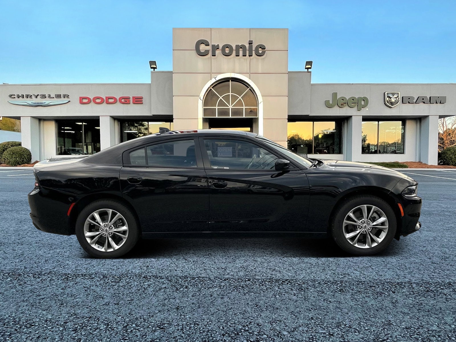 Used 2023 Dodge Charger SXT with VIN 2C3CDXJG2PH683884 for sale in Griffin, GA