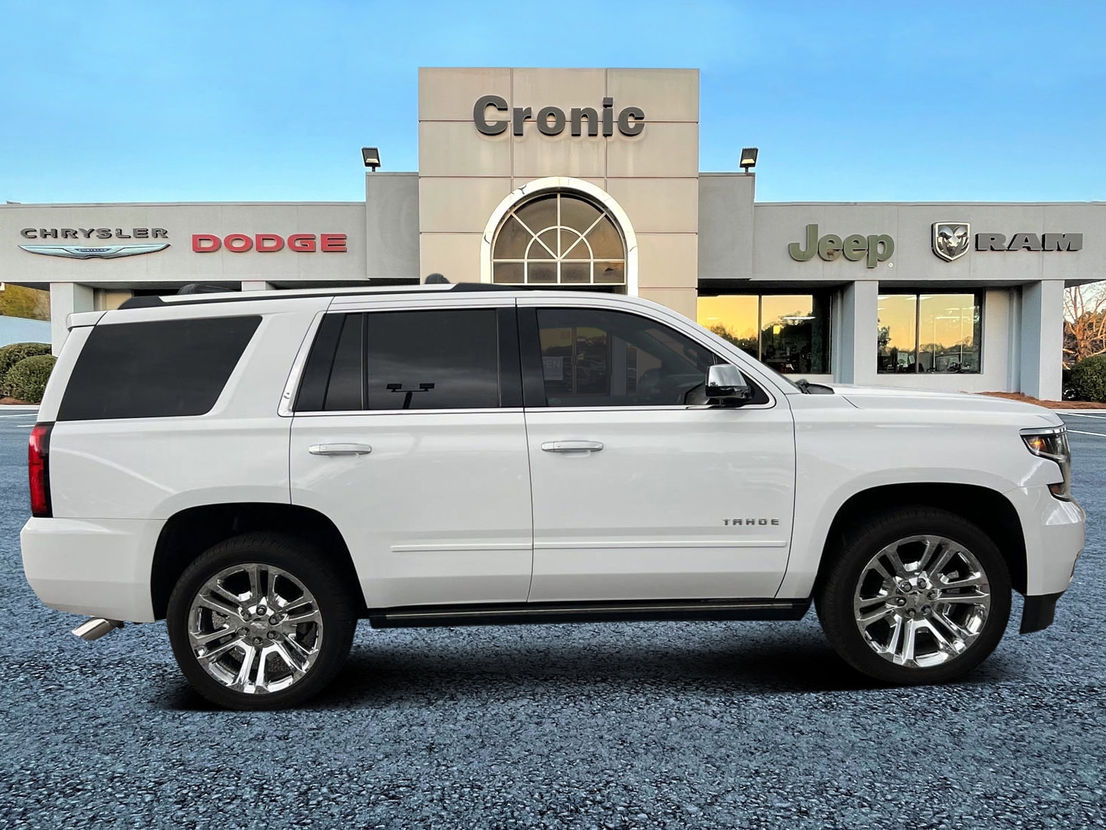 Used 2020 Chevrolet Tahoe Premier with VIN 1GNSCCKJ9LR300070 for sale in Griffin, GA