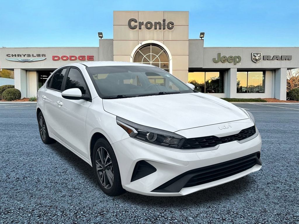 2022 Kia FORTE LXS