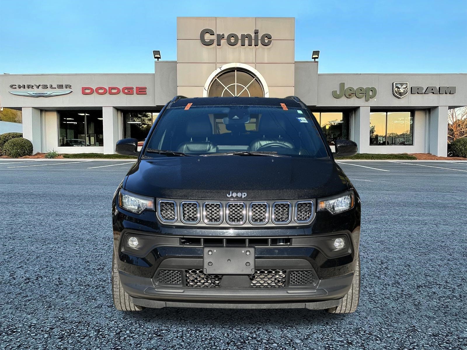 Used 2024 Jeep Compass Latitude with VIN 3C4NJDBN1RT606507 for sale in Griffin, GA