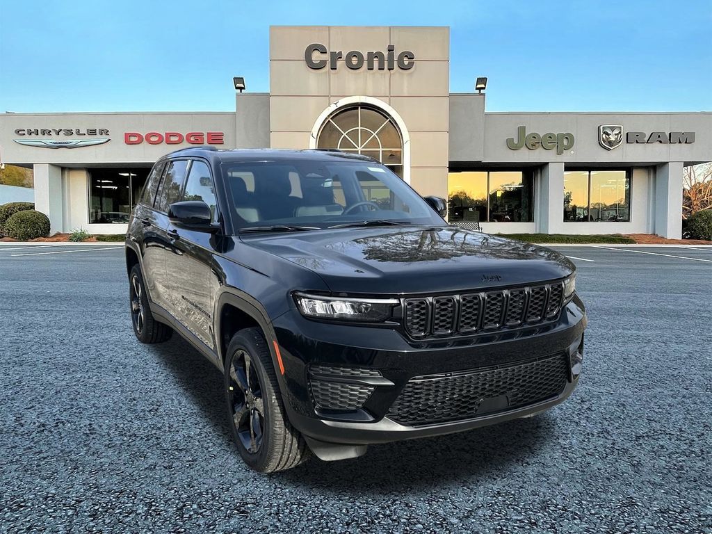 2025 Jeep Grand Cherokee Sport Utility 