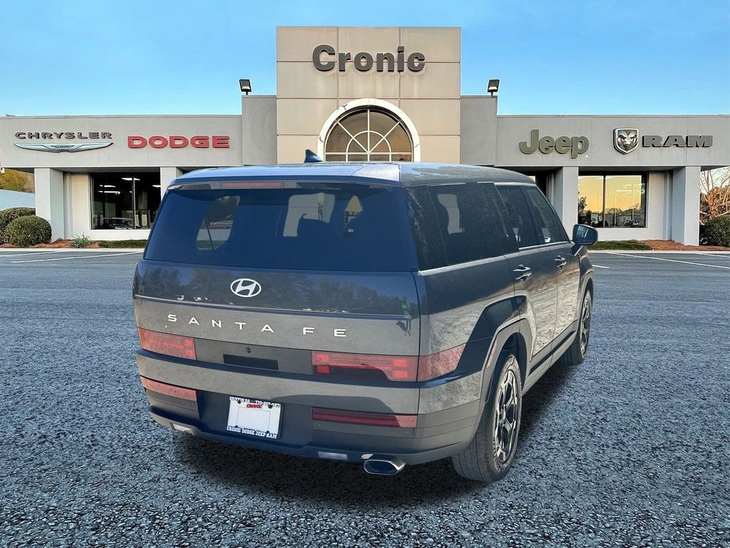 Used 2025 Hyundai Santa Fe SE Sport Utility