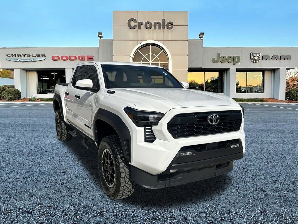 2025 Toyota Tacoma TRD Off Road's photo