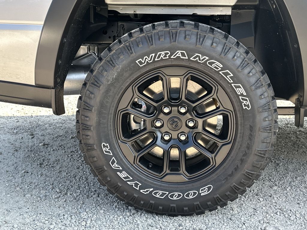 2026 RAM 1500 Rebel - Photo 17