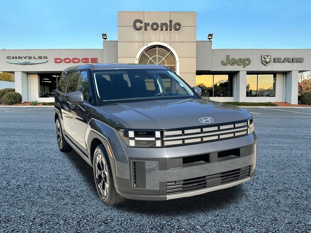 2025 Hyundai Santa Fe SE's photo