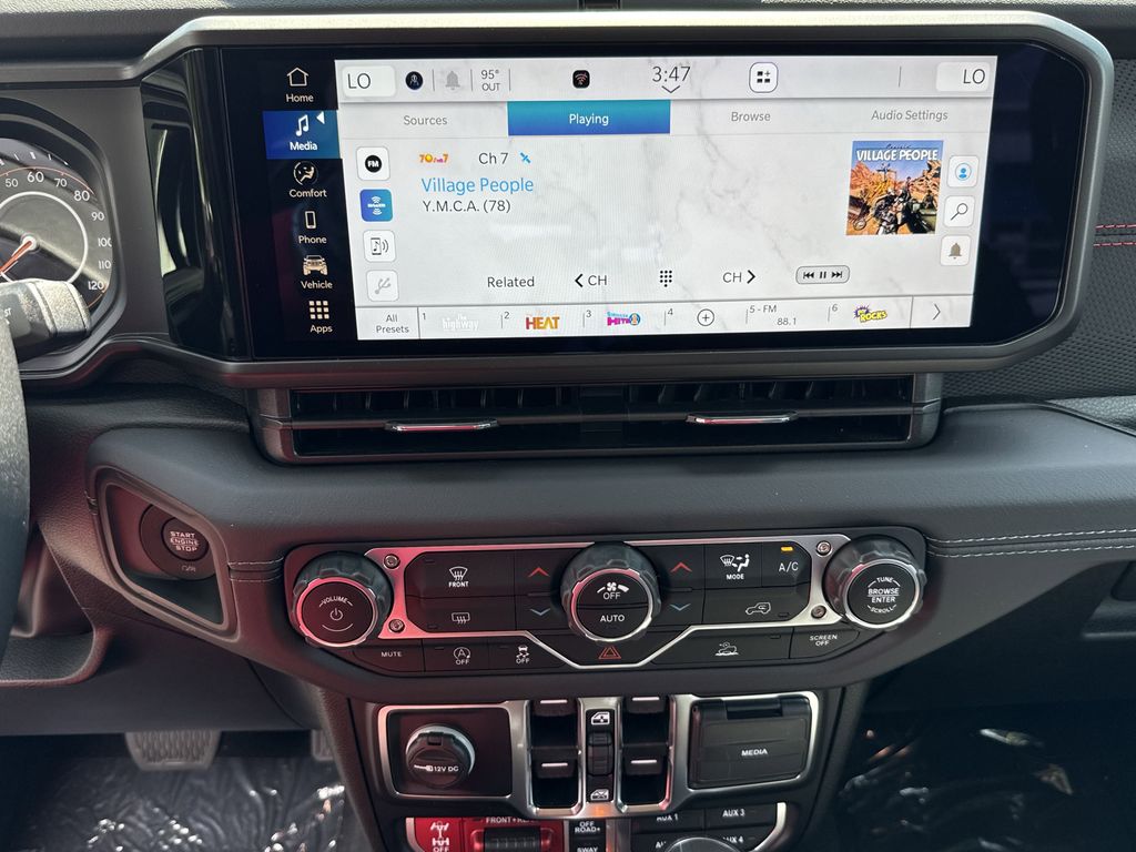 2025 Jeep Gladiator Rubicon - Photo 29