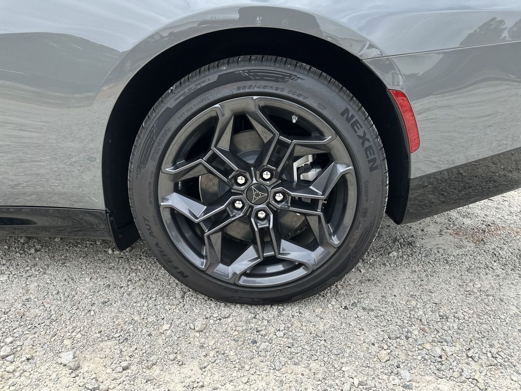 2025 Dodge Charger Daytona R/T - Photo 17