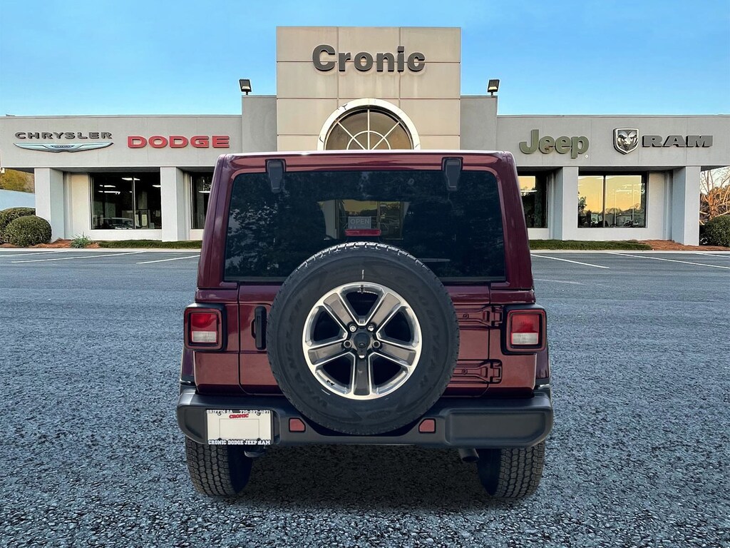 Used 2022 Jeep Wrangler Unlimited Sahara Convertible