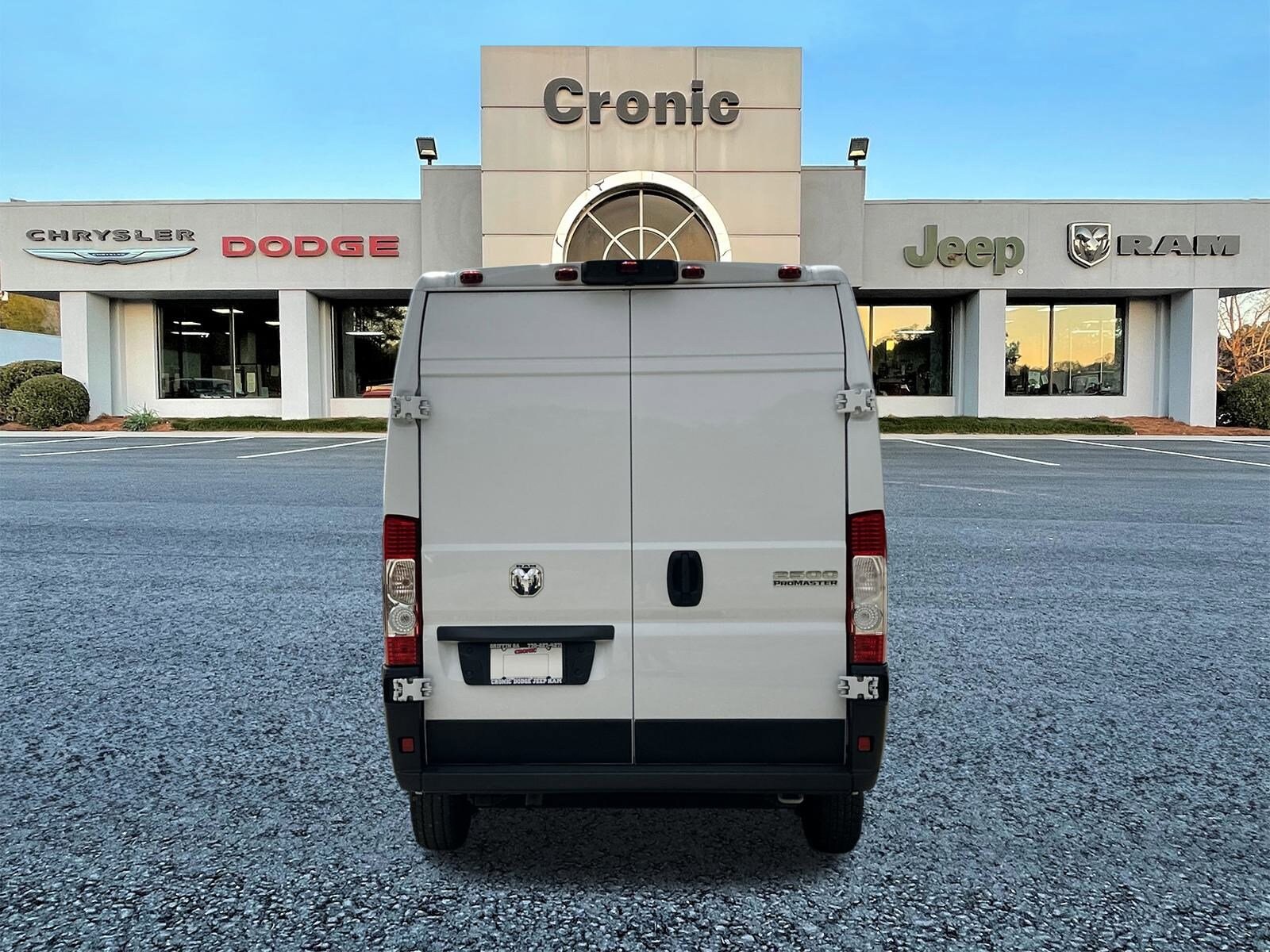 2023 Ram ProMaster 2500 Cargo Van photo 4