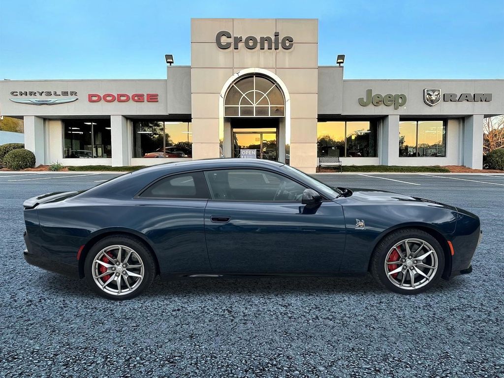 Used 2024 Dodge Charger Daytona Scat Pack with VIN 2C3CDBDK5RR207497 for sale in Griffin, GA
