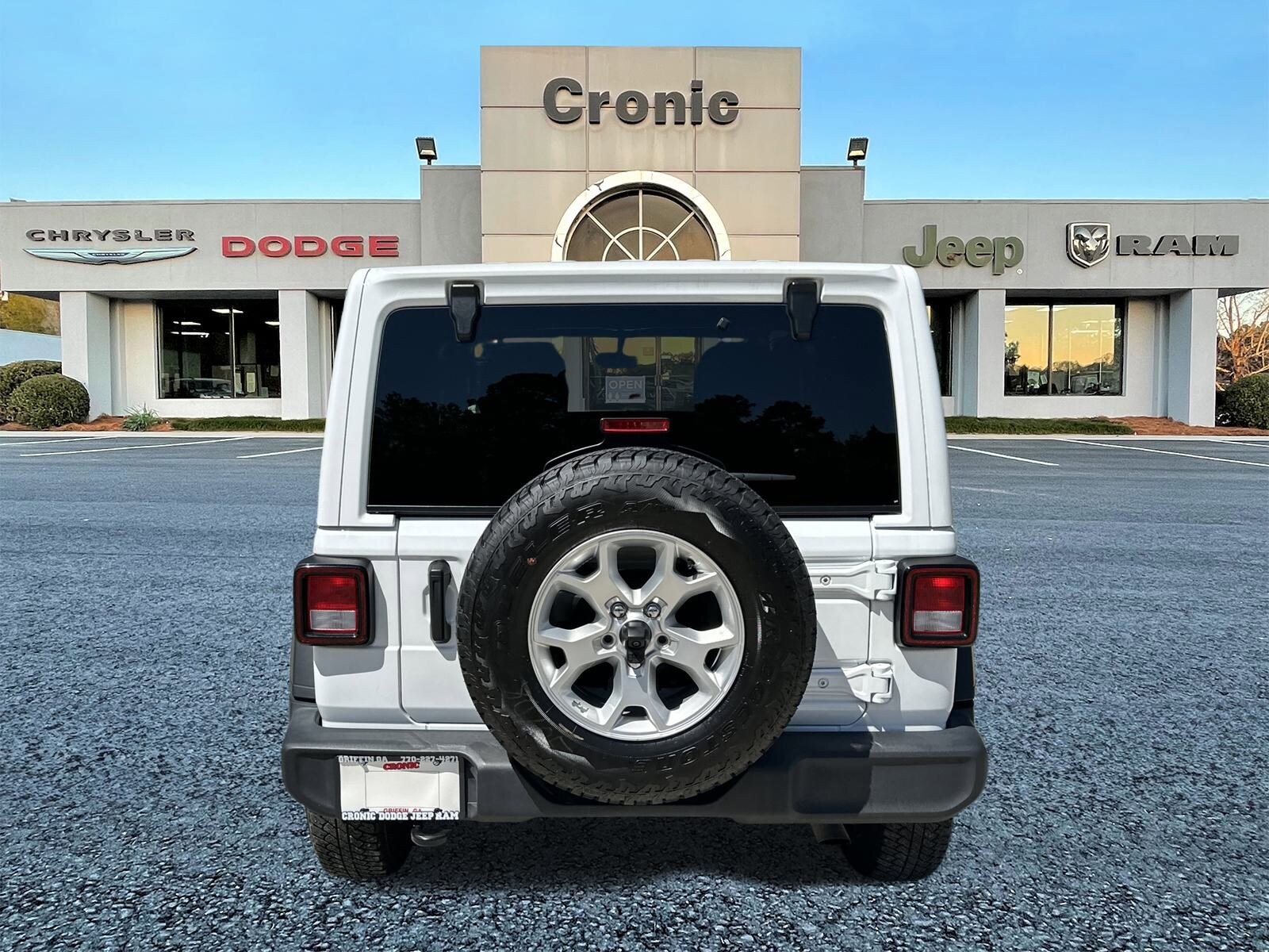 2021 Jeep Wrangler Islander photo 4