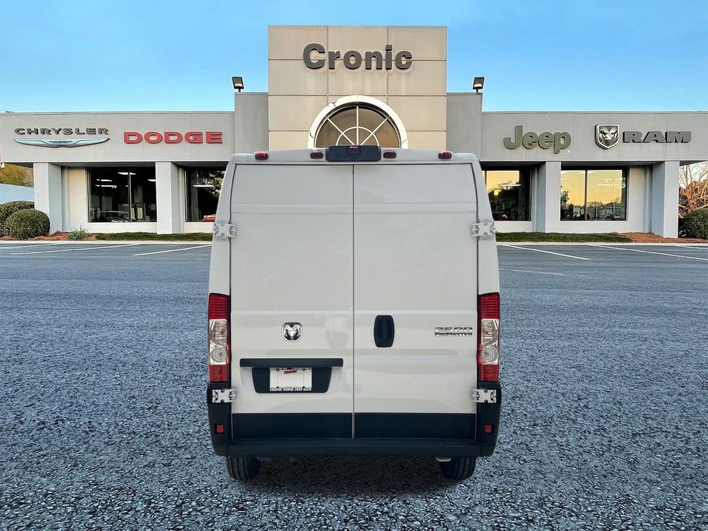 2025 Ram ProMaster 2500 Cargo Van photo 2