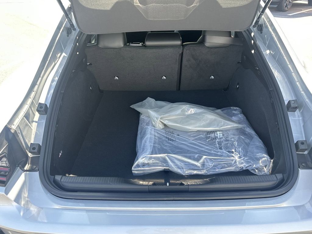 2025 Dodge Charger Daytona R/T - Photo 16