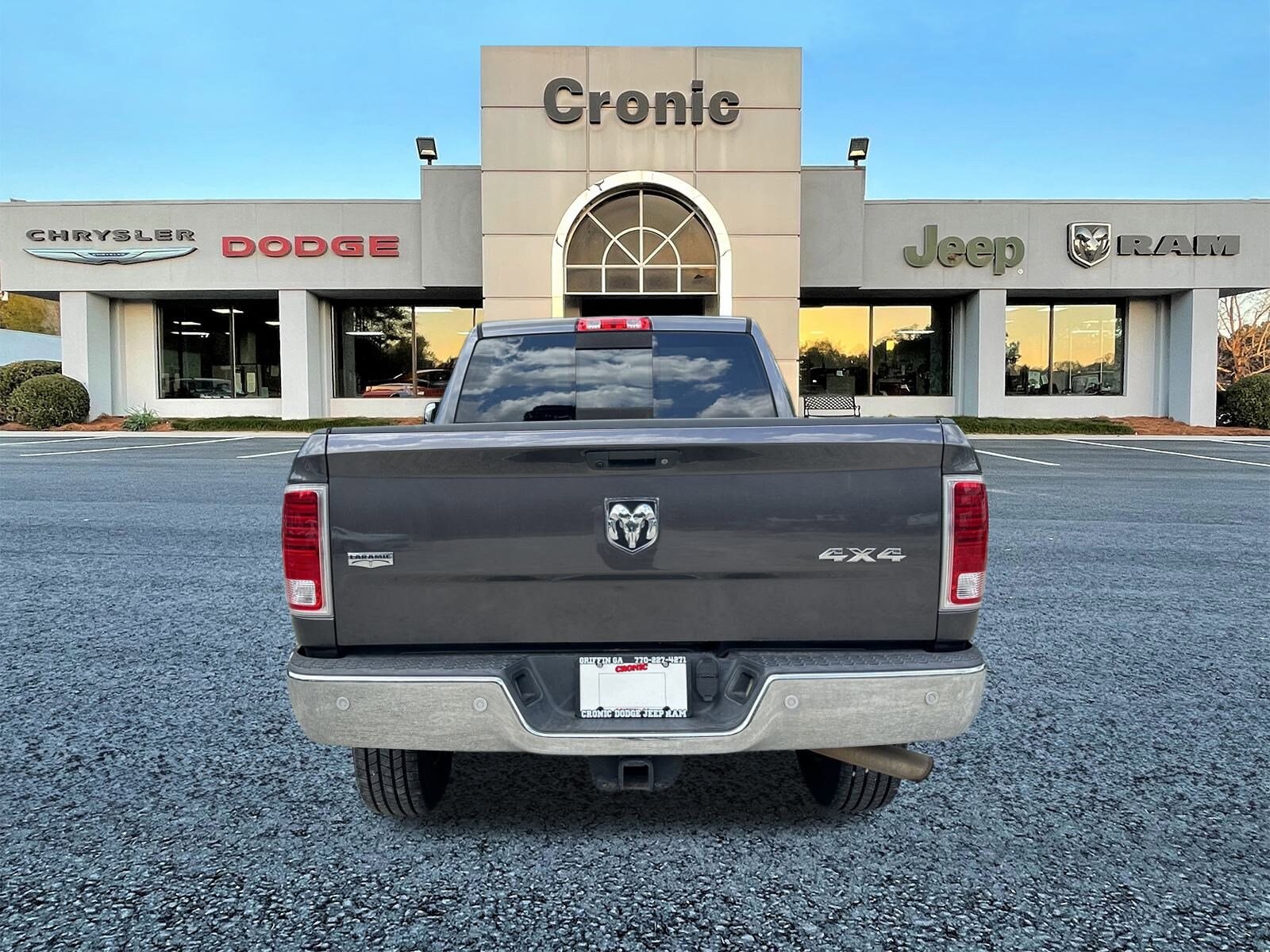 2017 Ram 2500 Laramie photo 4