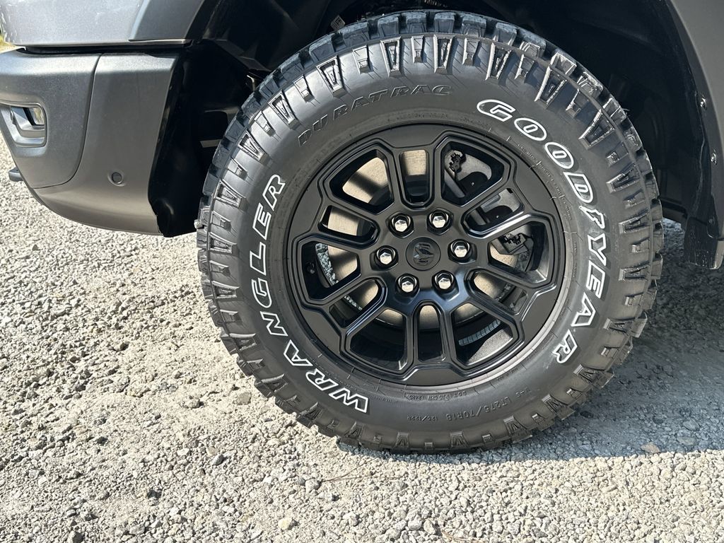 2026 RAM 1500 Rebel - Photo 11