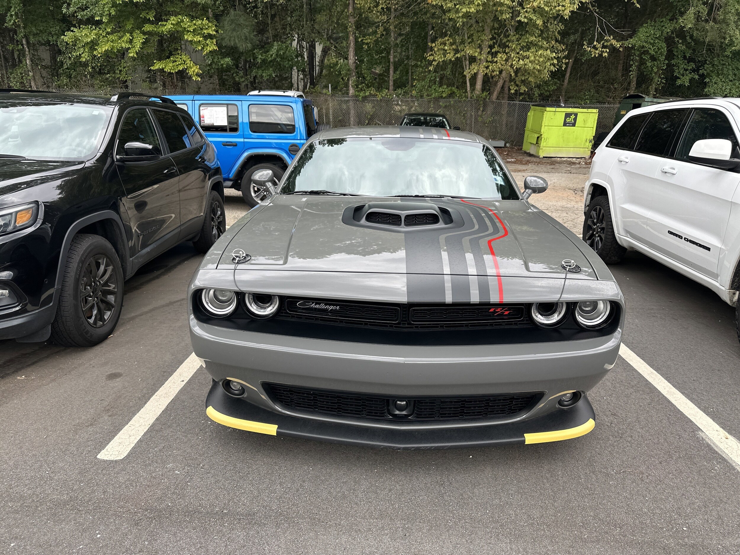 2023 Dodge Challenger R/T Scat Pack photo 2