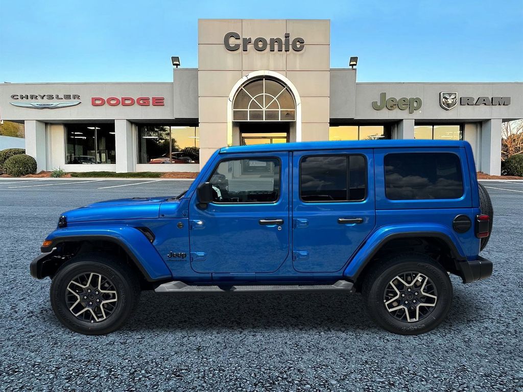 2025 Jeep Wrangler 4-Door Sahara - Photo 6