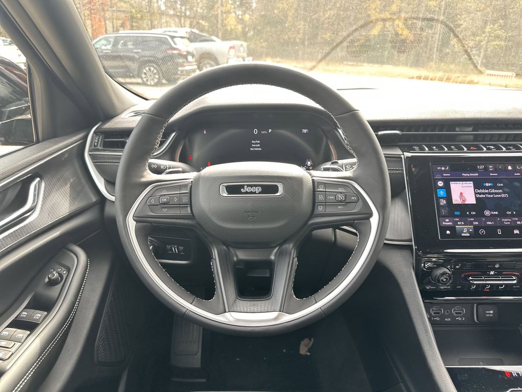 2025 Jeep Grand Cherokee Altitude - Photo 23