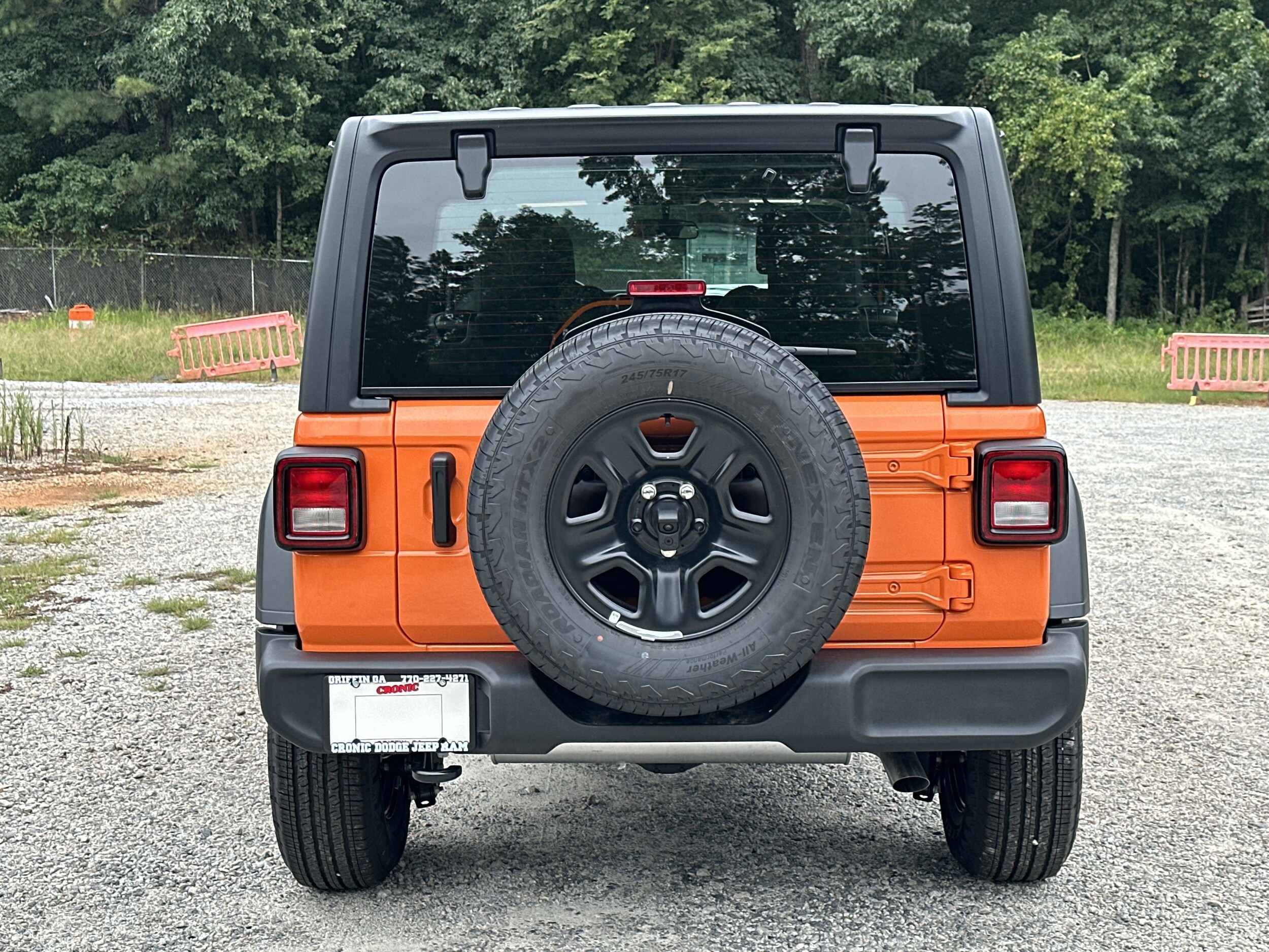 2025 Jeep Wrangler Sport photo 4