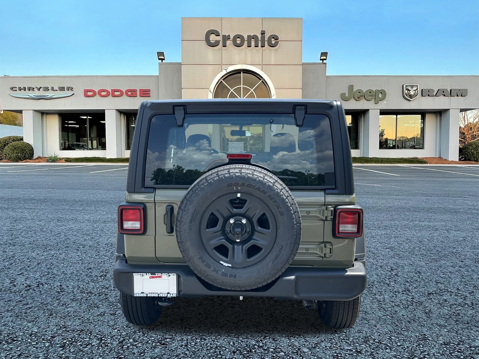 2025 Jeep Wrangler Sport photo 4