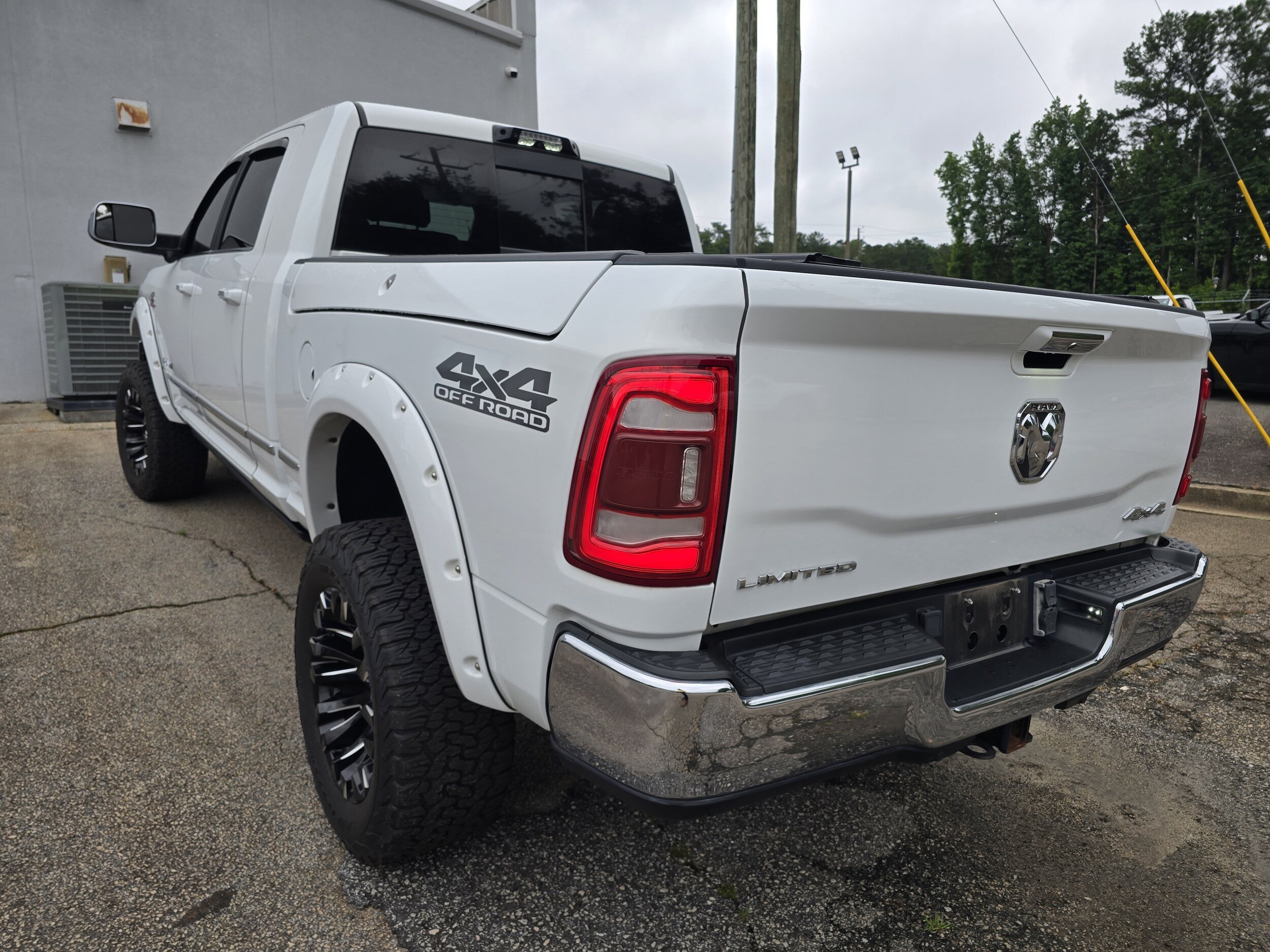 2022 Ram 2500 Limited photo 2